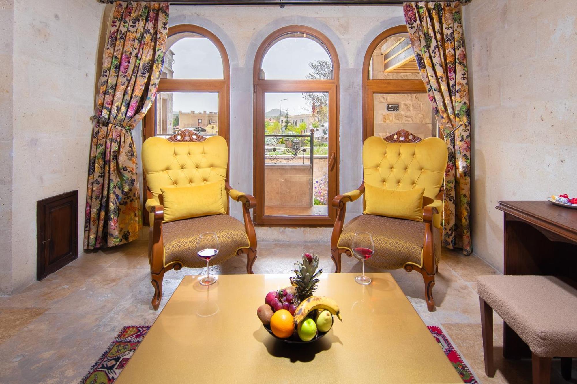 Cappadocia Pegasos Cave Suite Hotel Ючхисар Екстериор снимка