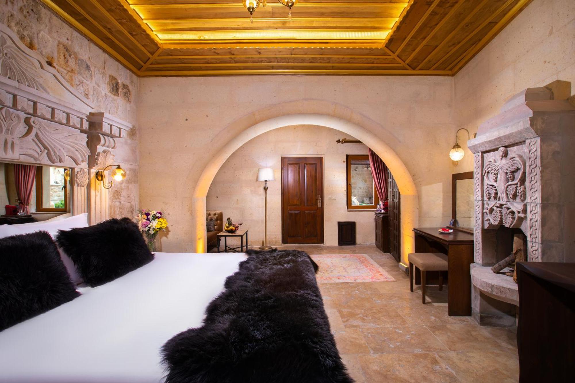 Cappadocia Pegasos Cave Suite Hotel Ючхисар Екстериор снимка