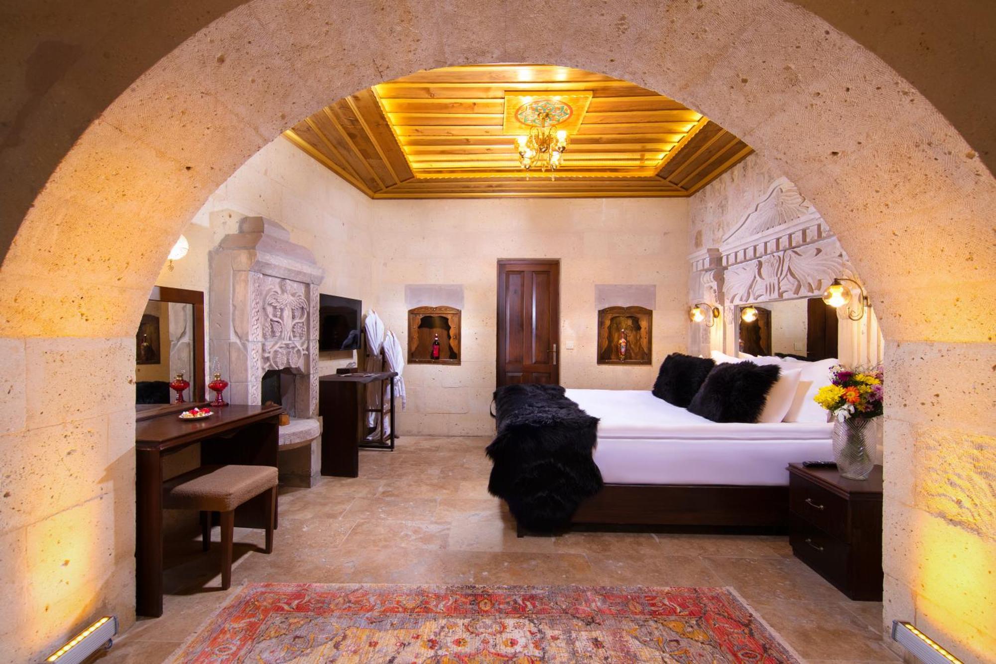 Cappadocia Pegasos Cave Suite Hotel Ючхисар Екстериор снимка