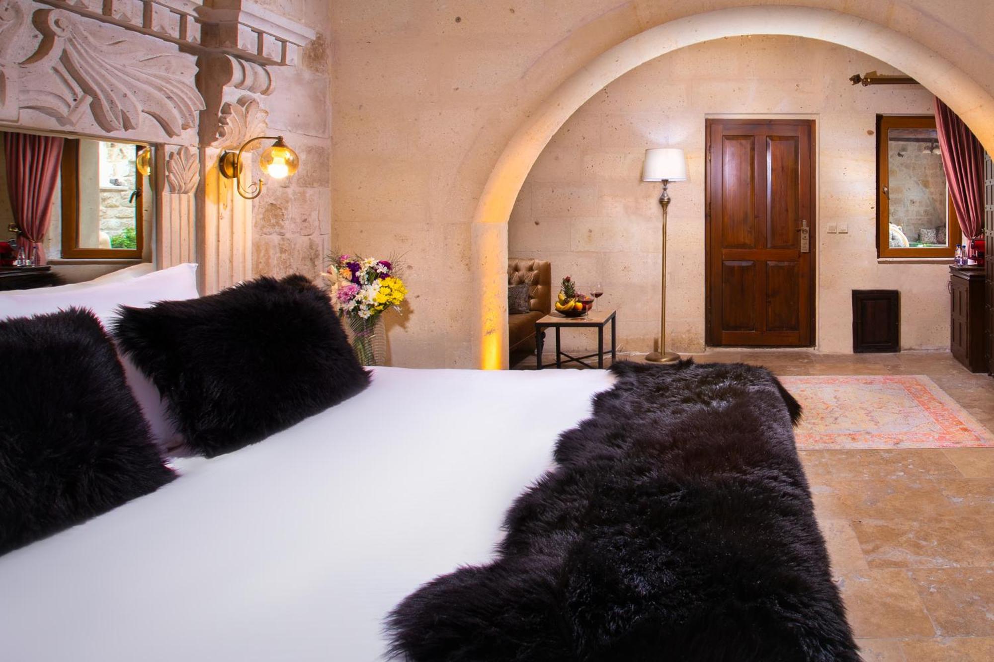 Cappadocia Pegasos Cave Suite Hotel Ючхисар Екстериор снимка