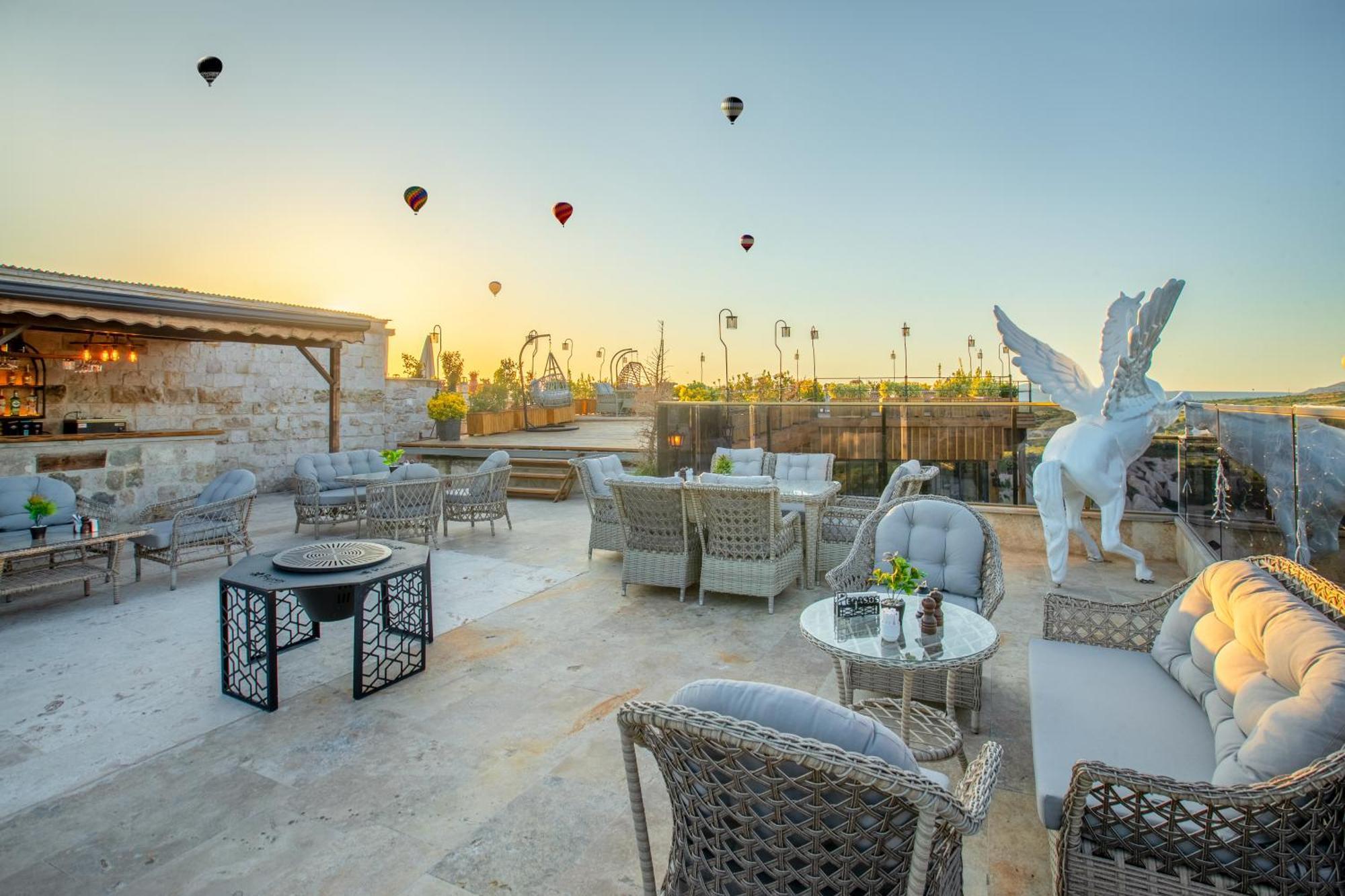 Cappadocia Pegasos Cave Suite Hotel Ючхисар Екстериор снимка